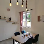 아파트 Maio *